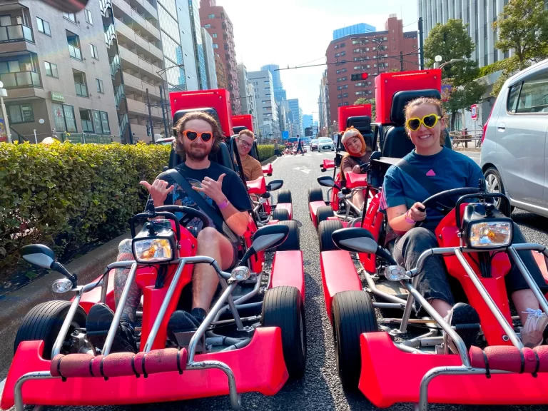 असाकुसा, शिबुया और टोक्यो टावर को कार्ट से घूमने की रूट गाइड